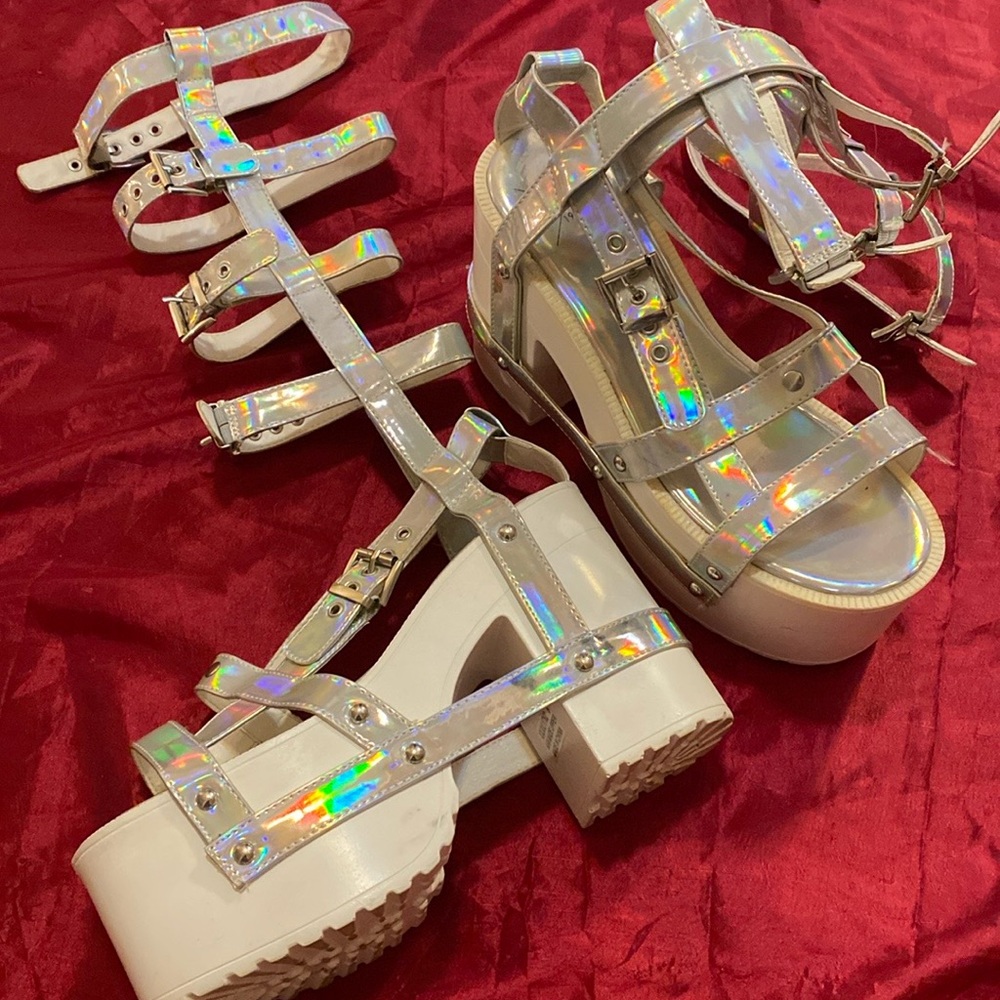 Est. N.Y./L.A. 1984 SZ9